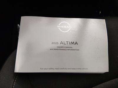 2025 Nissan Altima - Photo 18