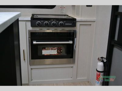 2026 Forest River RV Vibe Extreme Lite — photo 16 view