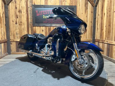 2016 Harley-Davidson CVO Street Glide - Photo 4