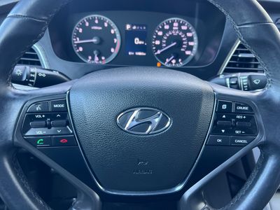 2015 Hyundai Sonata - Photo 25