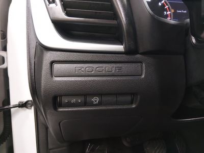 2024 Nissan Rogue - Photo 13