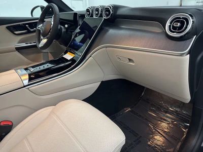2026 Mercedes-Benz GLC — photo 27 view
