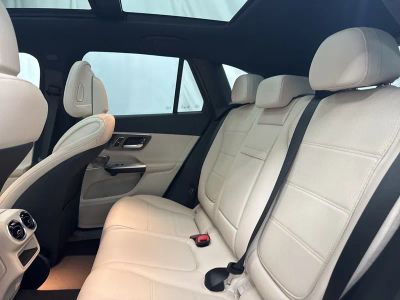 2026 Mercedes-Benz GLC — photo 19 view