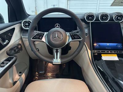 2026 Mercedes-Benz GLC — photo 21 view