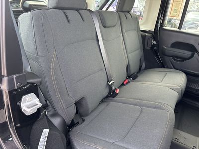 2026 Jeep Wrangler - Photo 50