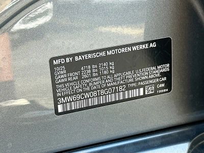2026 BMW 3 Series — photo 27 view