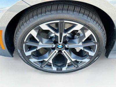2026 BMW 3 Series — photo 26 view