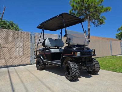 2011 CLUB CAR XRT 850- GAS — front three-quarter view