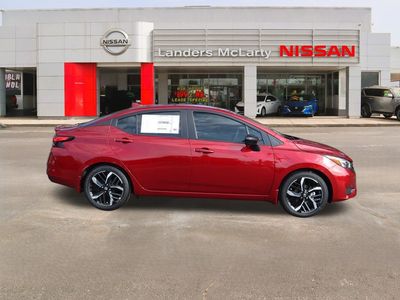 2025 Nissan Versa - Photo 2