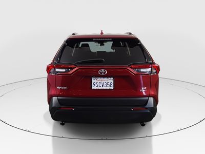 2025 Toyota RAV4 - Photo 6