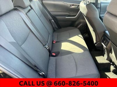 2025 Toyota RAV4 - Photo 21