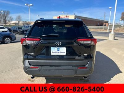 2025 Toyota RAV4 - Photo 7