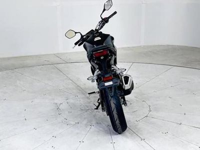 2025 Honda CB300R - Photo 6