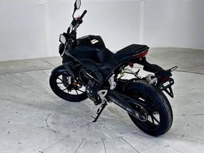 2025 Honda CB300R - Photo 4