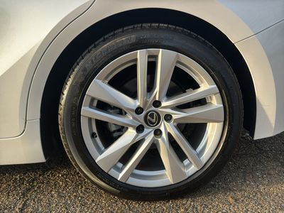 2024 Lexus IS 300 - Photo 11
