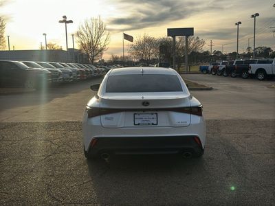2024 Lexus IS 300 - Photo 6