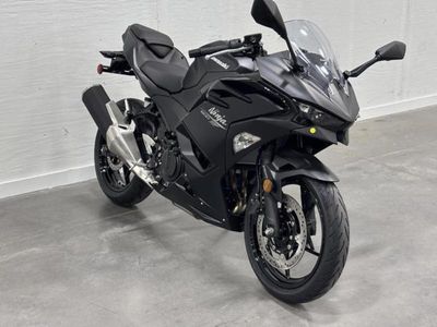 2026 Kawasaki Ninja 500 ABS Metallic Flat Spark Black - Photo 3