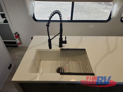 2025 Forest River RV Salem - Photo 21