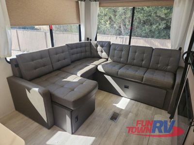 2025 Forest River RV Salem - Photo 32