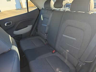2026 Hyundai Venue — photo 10 view