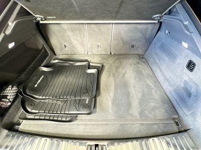 2022 Porsche Cayenne - Photo 22