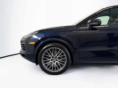 2022 Porsche Cayenne - Photo 28