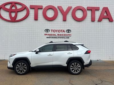 2023 Toyota RAV4 - Photo 2