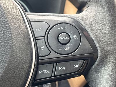2023 Toyota RAV4 - Photo 21
