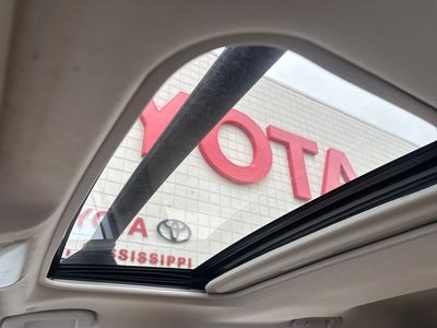 2023 Toyota RAV4 - Photo 16