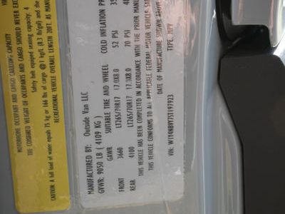 2026 OUTSIDE VAN - Photo 2