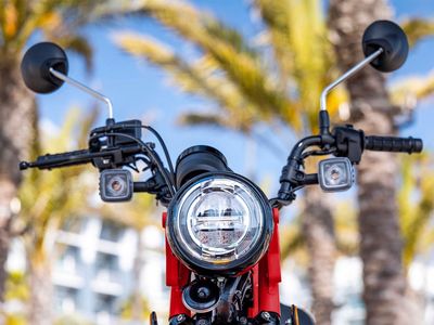 2025 Honda Trail125 - Photo 14