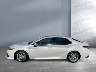2018 Toyota Camry - Photo 3