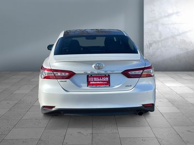 2018 Toyota Camry - Photo 5