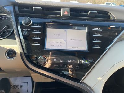 2018 Toyota Camry - Photo 11