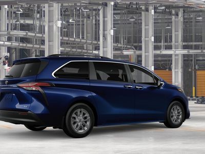 2026 Toyota Sienna — photo 10 view