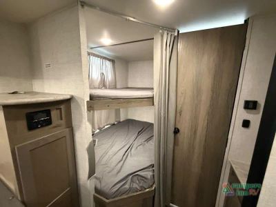 2021 Gulf Stream RV Gulfstream — photo 24 view