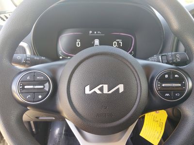 2023 Kia Soul - Photo 13