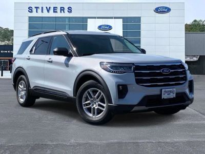 2026 Ford Explorer Active in Space White Metallic — front three-quarter view