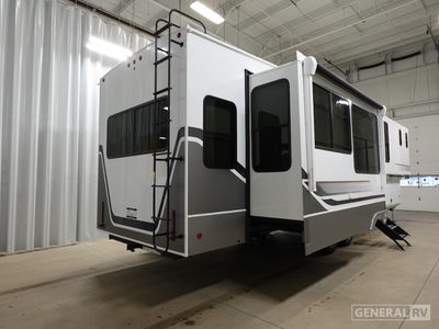 2025 Alliance RV Paradigm - Photo 4
