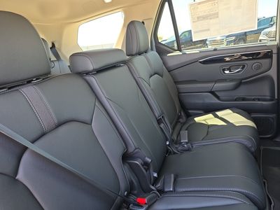 2026 Honda Pilot — photo 14 view