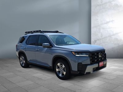 2026 Honda Pilot — photo 8 view