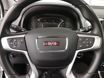 2024 GMC Terrain — photo 12 view