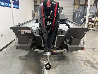 2026 SeaArk Flex 19 — rear three-quarter view