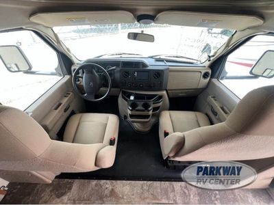 2019 Coachmen RV Leprechaun - Photo 10