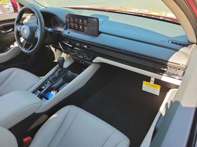 2026 Honda Accord Hybrid — photo 11 view