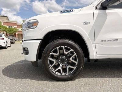 2026 Ram 1500 — photo 10 view