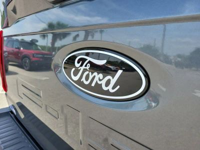 2025 Ford F-150 — photo 8 view