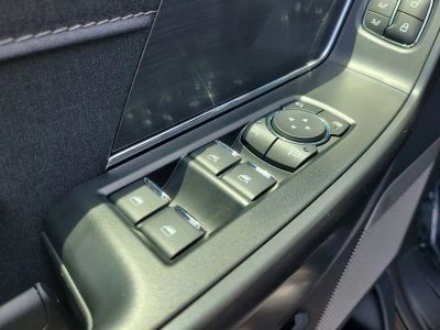 2025 Ford F-150 — photo 15 view