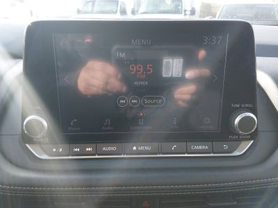 2024 Nissan Rogue — photo 18 view
