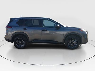 2024 Nissan Rogue — photo 8 view